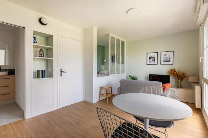 Charmant Appartement Calme Proche De Paris Σαιν-Ντενί Εξωτερικό φωτογραφία